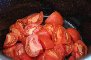 start of a batch of tomatoes for canning